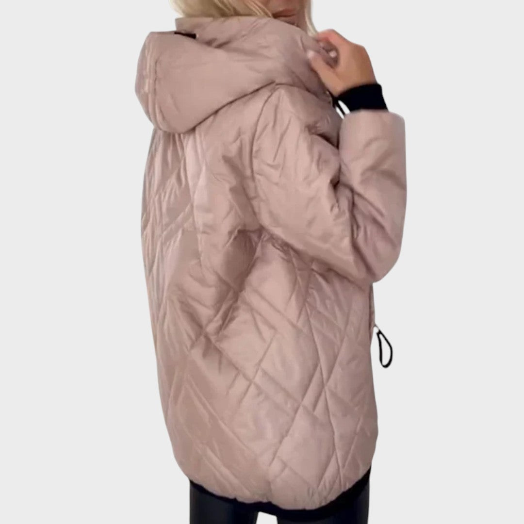 Marlena | Kaput sa kapuljačom i quilted dizajnom