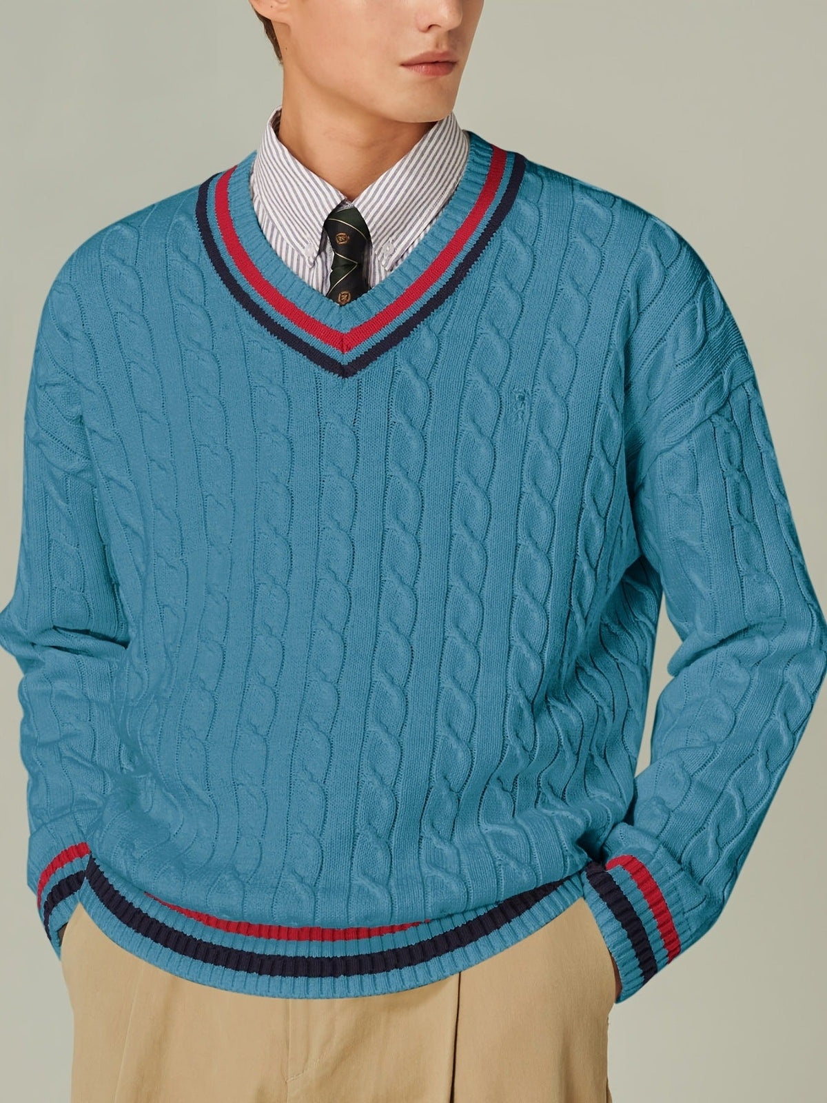 PREPPY V-IZREZ SVETR ZA MUŠKARCE