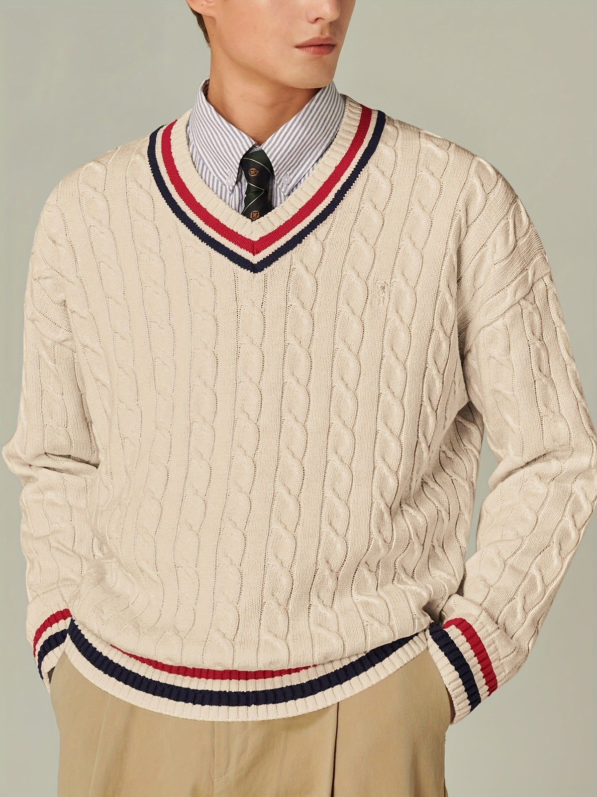 PREPPY V-IZREZ SVETR ZA MUŠKARCE