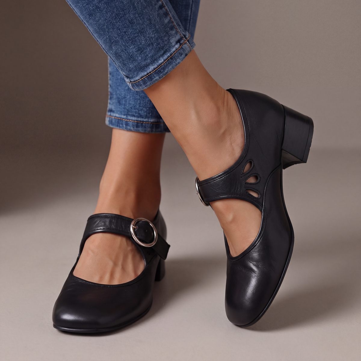 Giuseppina | Elegantne sandale sa kaišem
