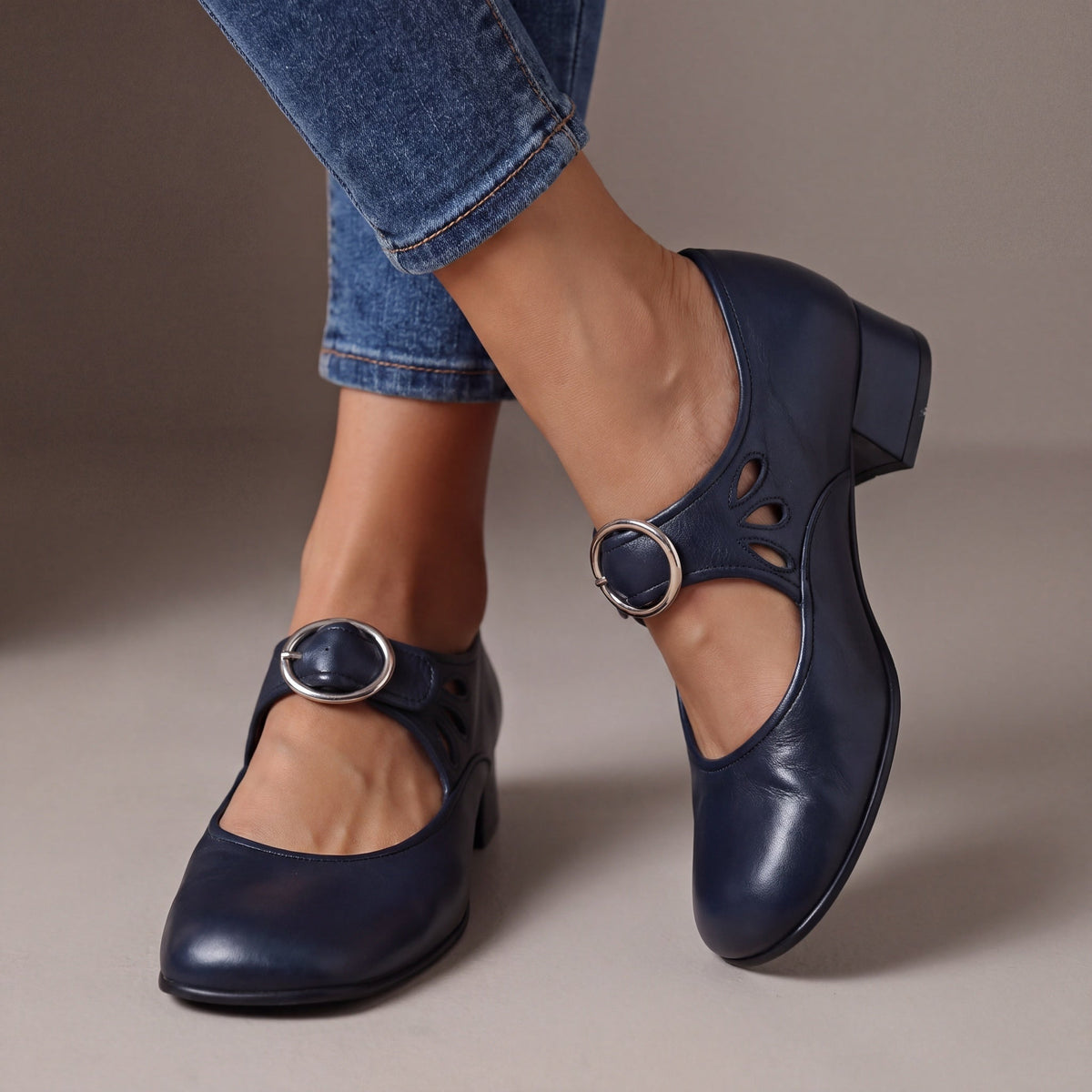 Giuseppina | Elegantne sandale sa kaišem